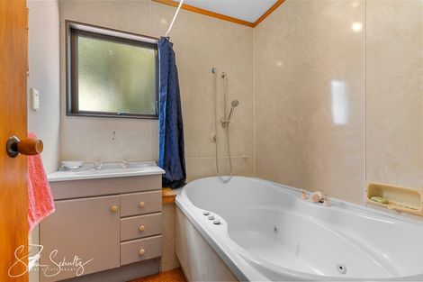 Photo of property in 338a Wairere Road, Paparoa, 0571