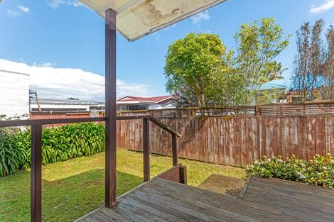 Photo of property in 9a Leon Street, Riverdale, Gisborne, 4010