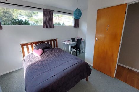 Photo of property in 99 Parkvale Road, Karori, Wellington, 6012