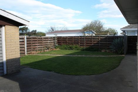 Photo of property in 32 Royalist Avenue, North New Brighton, Christchurch, 8083