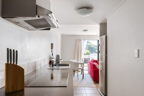 Photo of property in Atlas Apartments, 21/49 Maunganui Road, Mount Maunganui, 3116