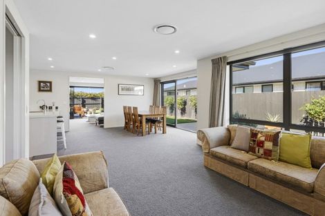 Photo of property in 76 Aviemore Drive, Marshland, Christchurch, 8083