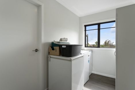 Photo of property in 4 Honoiti Ranapiri Place, Manakau, Levin, 5573