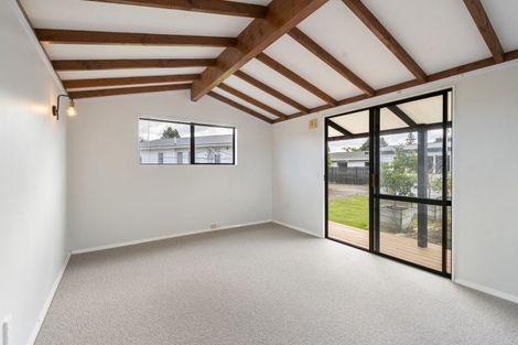 Photo of property in 10 Mansell Crescent, Bulls, 4818
