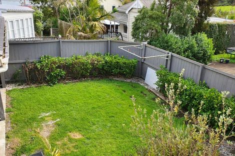 Photo of property in 1 Saltaire Street, Avondale, Auckland, 1026
