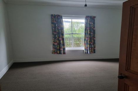 Photo of property in 69 Milton Road, Bluff Hill, Napier, 4110