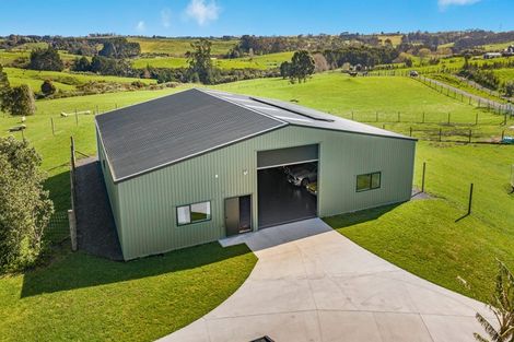 Photo of property in 129 Ostrich Farm Road, Pukekohe, 2676