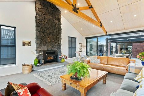 Photo of property in 3 Pukeko Way, Kinloch, Taupo, 3377