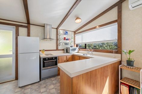 Photo of property in 15a Hampden Street, Picton, 7220