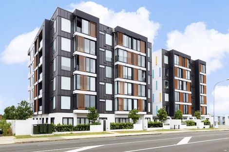 Photo of property in Frank Sargeson Apts, 302/80 Anzac Street, Takapuna, Auckland, 0622