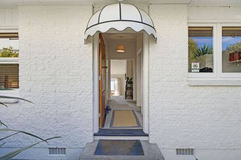 Photo of property in 1/35 Ranui Crescent, Diamond Harbour, Lyttelton, 8971