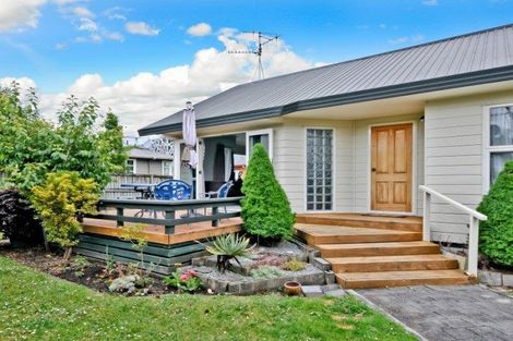 Photo of property in 33c Lake Crescent, Hamilton Lake, Hamilton, 3204