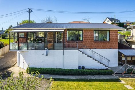 Photo of property in 3 Martin Road, Fairfield, Dunedin, 9018