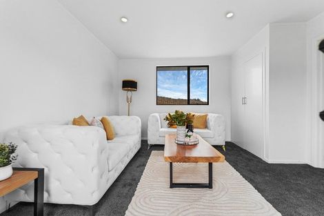 Photo of property in 1/53 Redcrest Avenue, Red Hill, Papakura, 2110