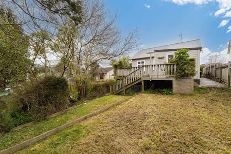 Photo of property in 144 Kenmure Road, Kenmure, Dunedin, 9011