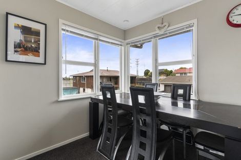 Photo of property in 234 Triangle Road, Massey, Auckland, 0614