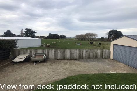 Photo of property in 13 Oturi Road, Waverley, 4510