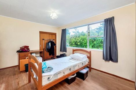 Photo of property in 1/6 Mcquoid Place, Glenfield, Auckland, 0629