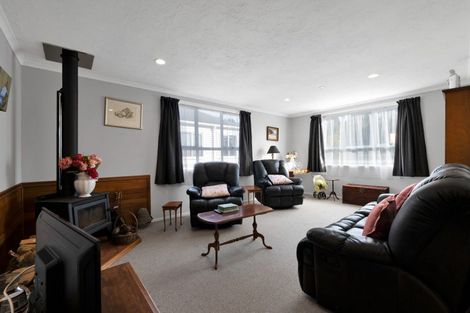 Photo of property in 44 Percy Avenue, Stratford, 4332