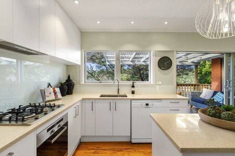 Photo of property in 86 Roseberry Avenue, Birkenhead, Auckland, 0626