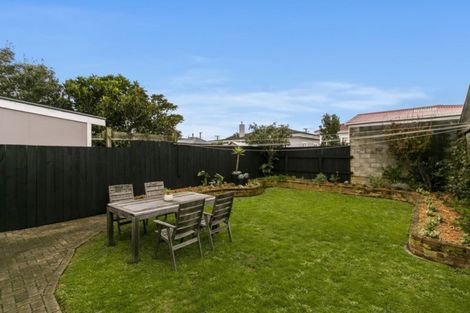 Photo of property in 6 Beach Street, Petone, Lower Hutt, 5012