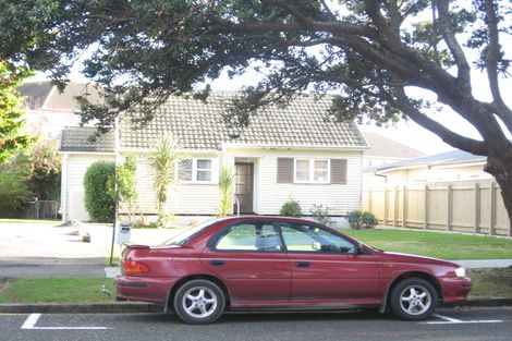 Photo of property in 121 Witako Street, Epuni, Lower Hutt, 5011