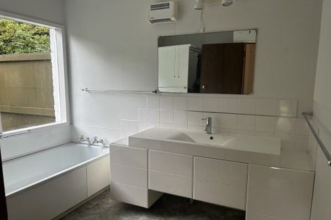 Photo of property in 134 Buick Crescent, Awapuni, Palmerston North, 4412