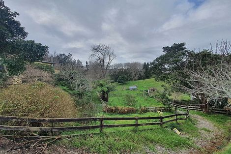 Photo of property in 133 Barrett Road, Whalers Gate, New Plymouth, 4310