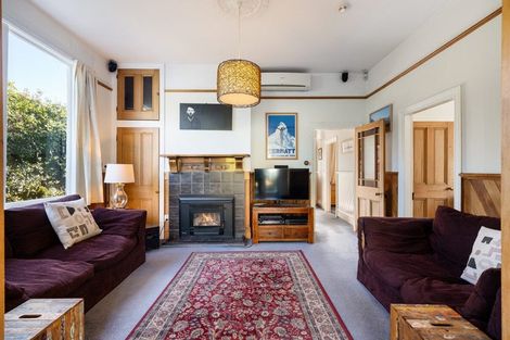 Photo of property in 18 Rollin Street, Heathcote Valley, Christchurch, 8022