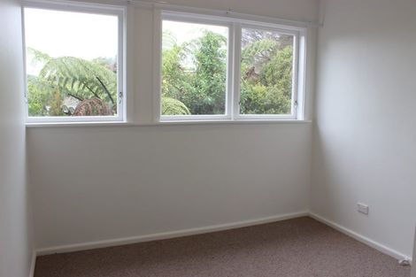 Photo of property in 35 Spencer Street, Crofton Downs, Wellington, 6035