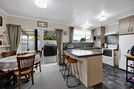 Photo of property in 240 Egmont Street, Patea, 4520