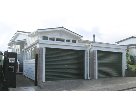 Photo of property in 4 Ramsey Place, Karori, Wellington, 6012