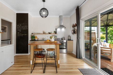 Photo of property in 24 Ngarua Road, Waitoa, 3310