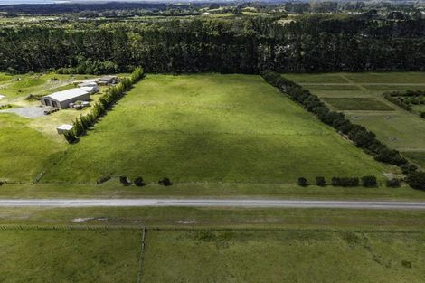 Photo of property in 4037b Far Road North, Pukenui, 0484