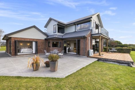 Photo of property in 11 Chestnut Lane, Papamoa, Te Puke, 3187