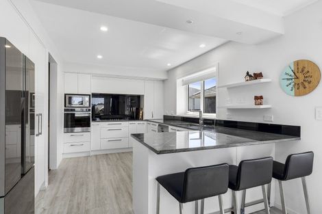 Photo of property in 78 Cortina Avenue, Johnsonville, Wellington, 6037