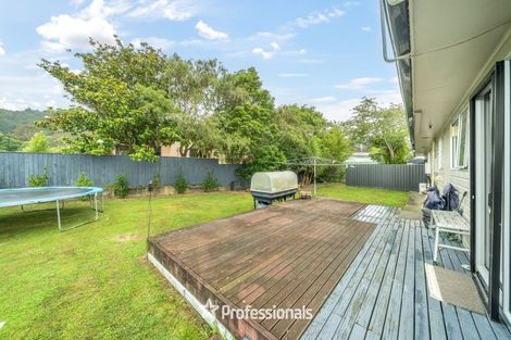 Photo of property in 9 Kairimu Street, Stokes Valley, Lower Hutt, 5019