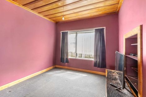 Photo of property in 37 Brookes Street, Inglewood, 4330