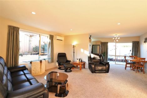 Photo of property in 21 Ellesmere Place, Oceanview, Timaru, 7910