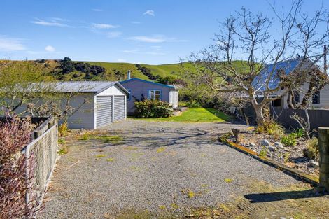Photo of property in 1 Powis Street, Domett, 7383