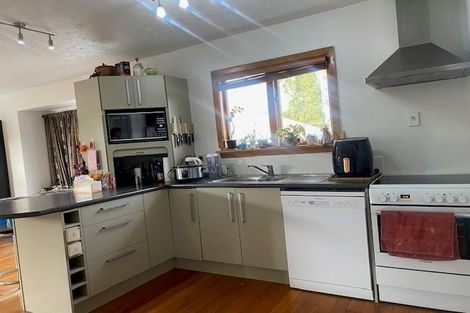 Photo of property in 10 Highsted Road, Bishopdale, Christchurch, 8053