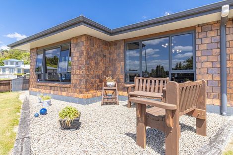 Photo of property in 16 Kauri Place, Pahiatua, 4910