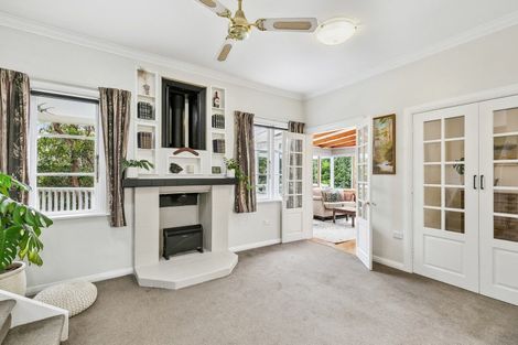 Photo of property in 52 Totara Road, Miramar, Wellington, 6022