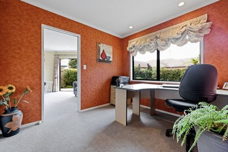 Photo of property in 3 Lockhart Place, Rototuna, Hamilton, 3210