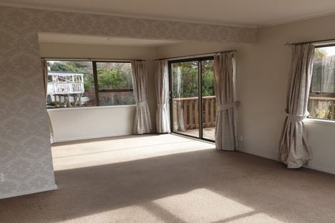 Photo of property in 32 Kaiwaka Road, Waiuku, 2123