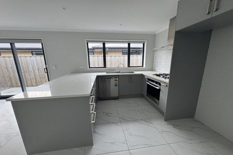 Photo of property in 11 Nathaniel Archer Street, Woodend, 7610