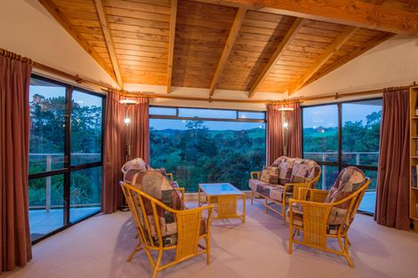 Photo of property in 846 Puketona Road, Haruru, 0204