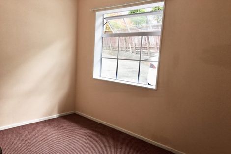 Photo of property in 4 Utting Street, Birkdale, Auckland, 0626