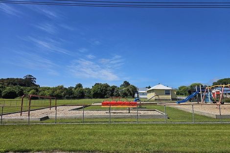 Photo of property in 72 Somerled Avenue, Dunollie, Runanga, 7803