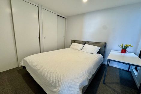 Photo of property in 10/148 Evans Bay Parade, Roseneath, Wellington, 6021